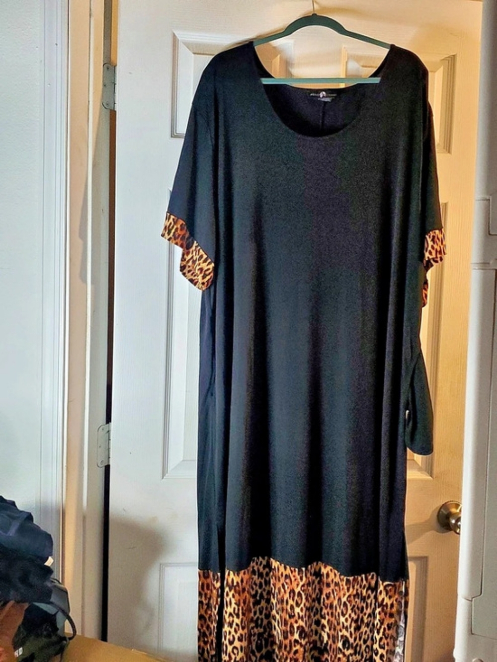 Ashley Stewart Leopard Print Maxi Dress Size 26/28 Like New